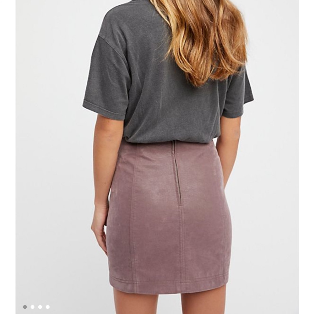 💜Free People Leather Mini Skirt 💜
